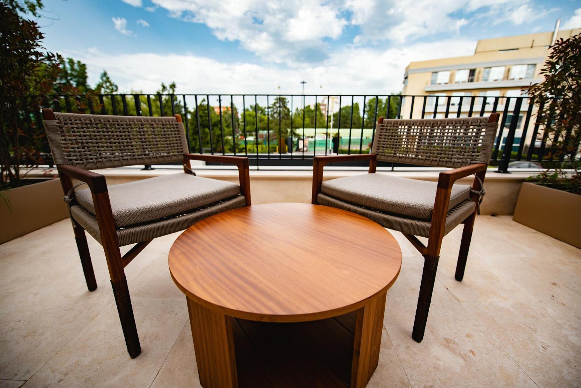 Belinda Hotel Mamaia Adults Only Экстерьер фото