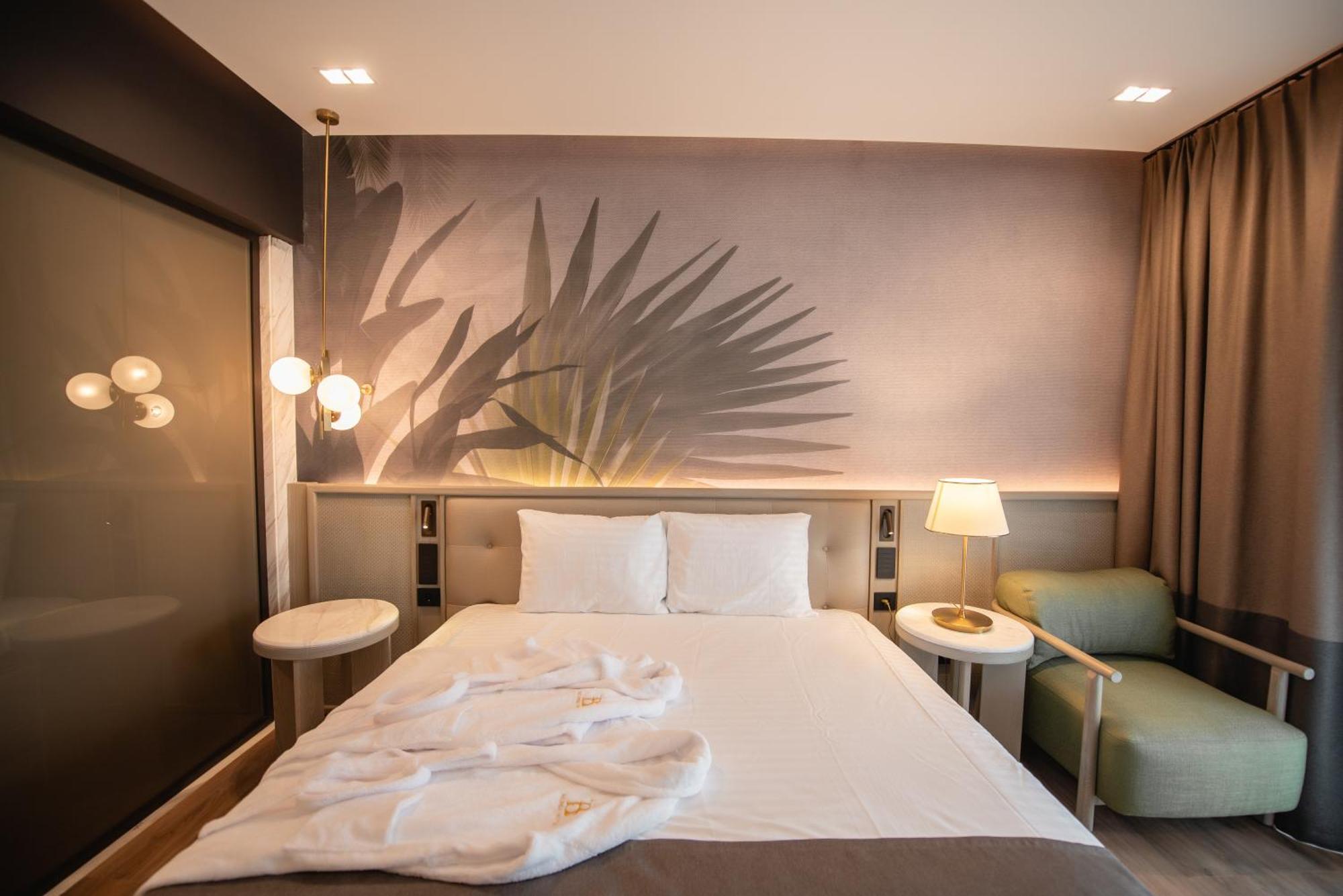 Belinda Hotel Mamaia Adults Only Экстерьер фото