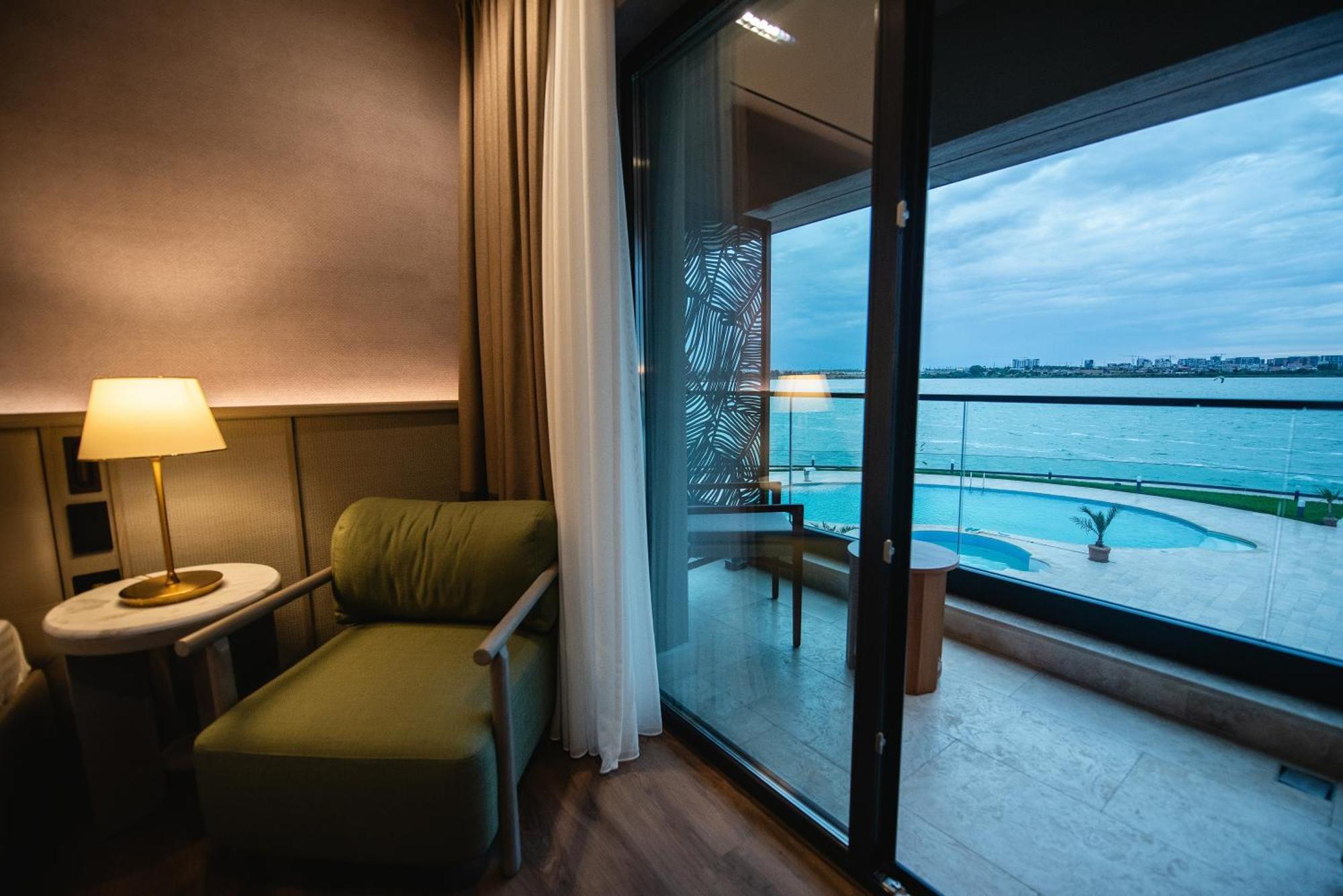 Belinda Hotel Mamaia Adults Only Экстерьер фото