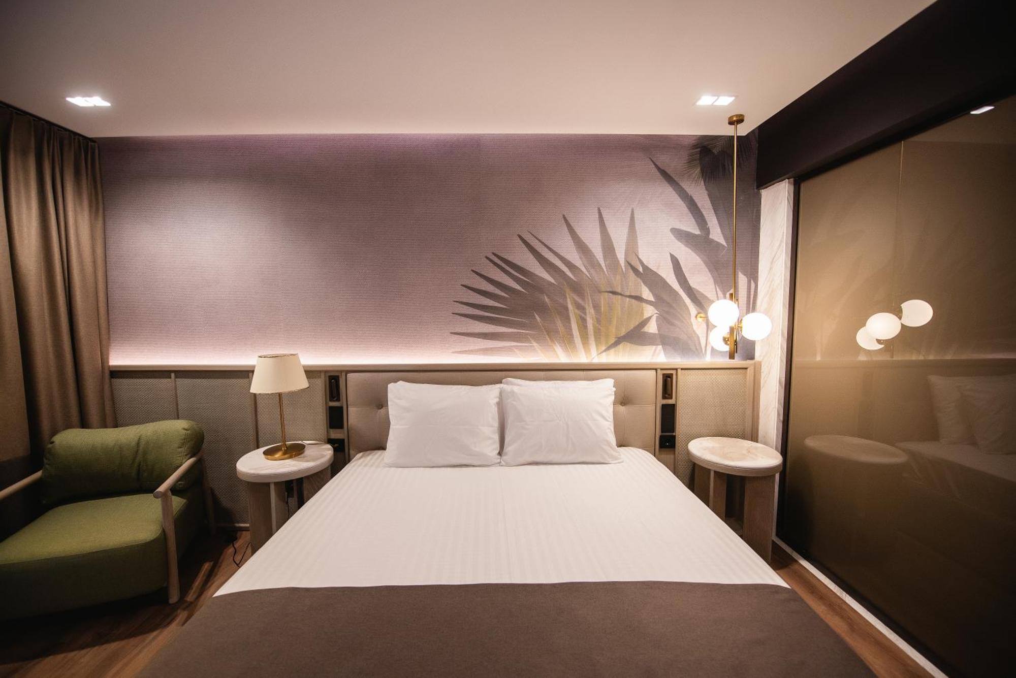 Belinda Hotel Mamaia Adults Only Экстерьер фото