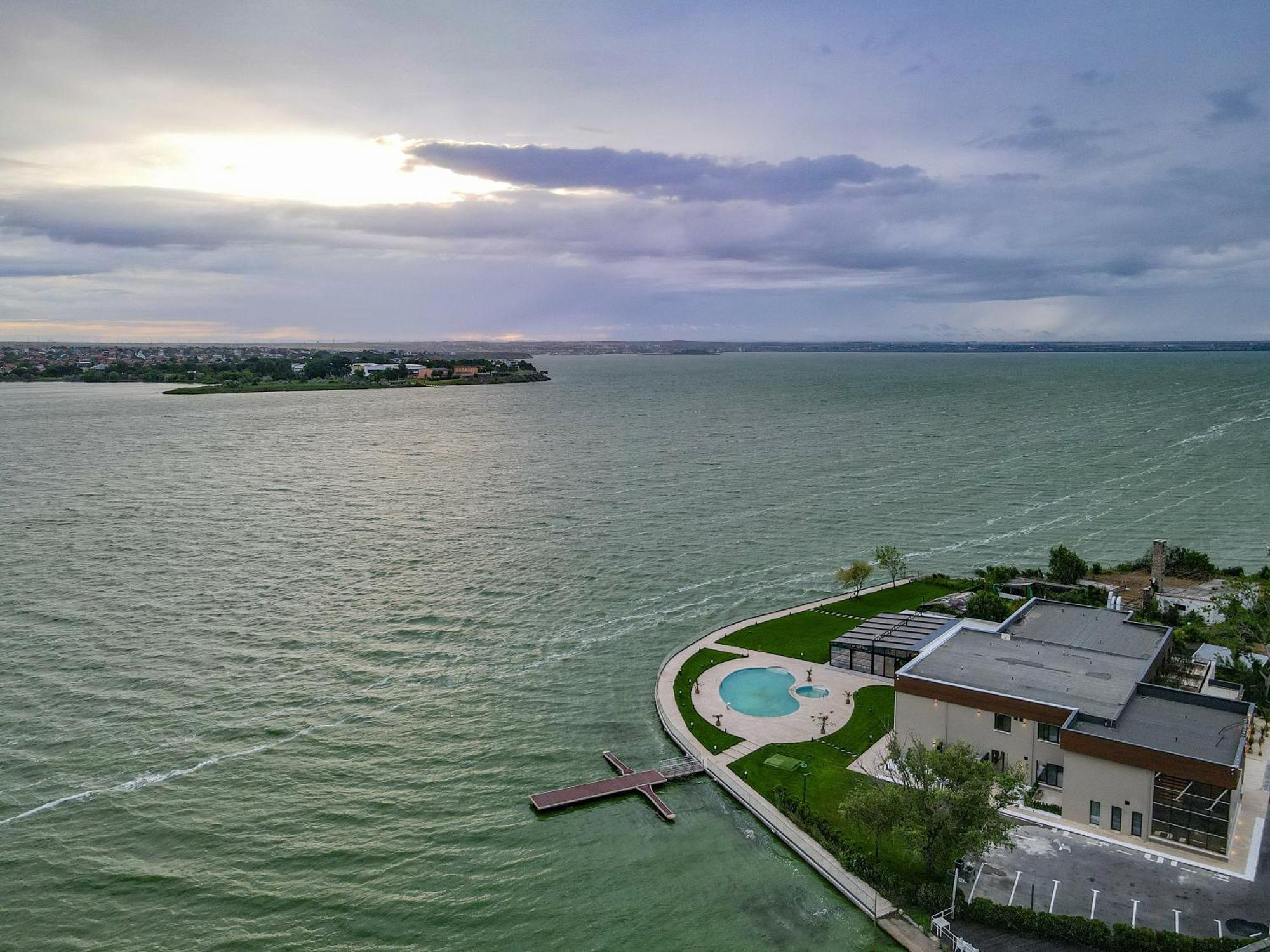 Belinda Hotel Mamaia Adults Only Экстерьер фото